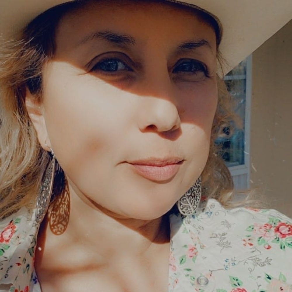 Meet your Posher, Teresa